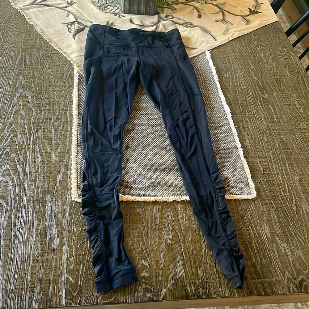 Black Ruffled Lululemon Leggings w/ pockets